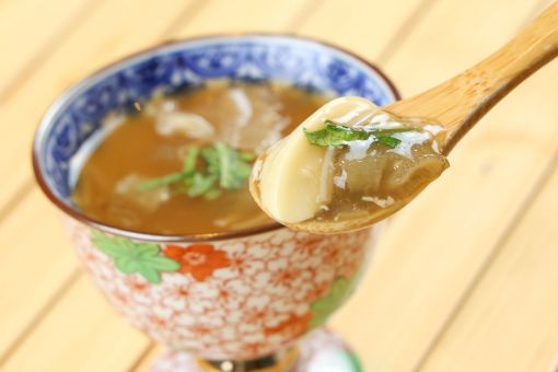 <p>フカヒレ餡かけ茶碗蒸し</p>