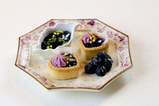 <p>浜松産ブルーベリーのタルト</p>